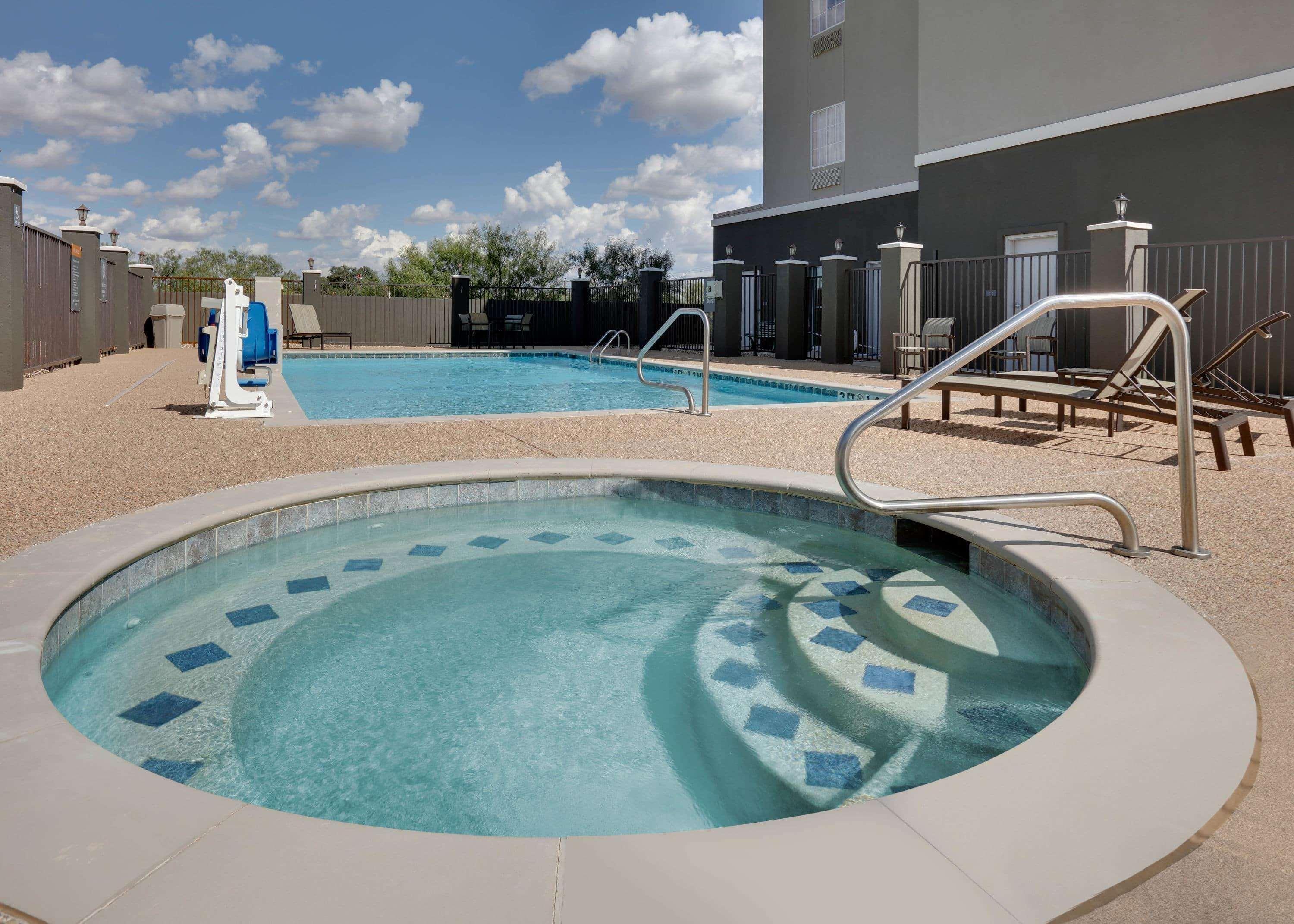 La Quinta By Wyndham Big Spring Hotel Exterior photo
