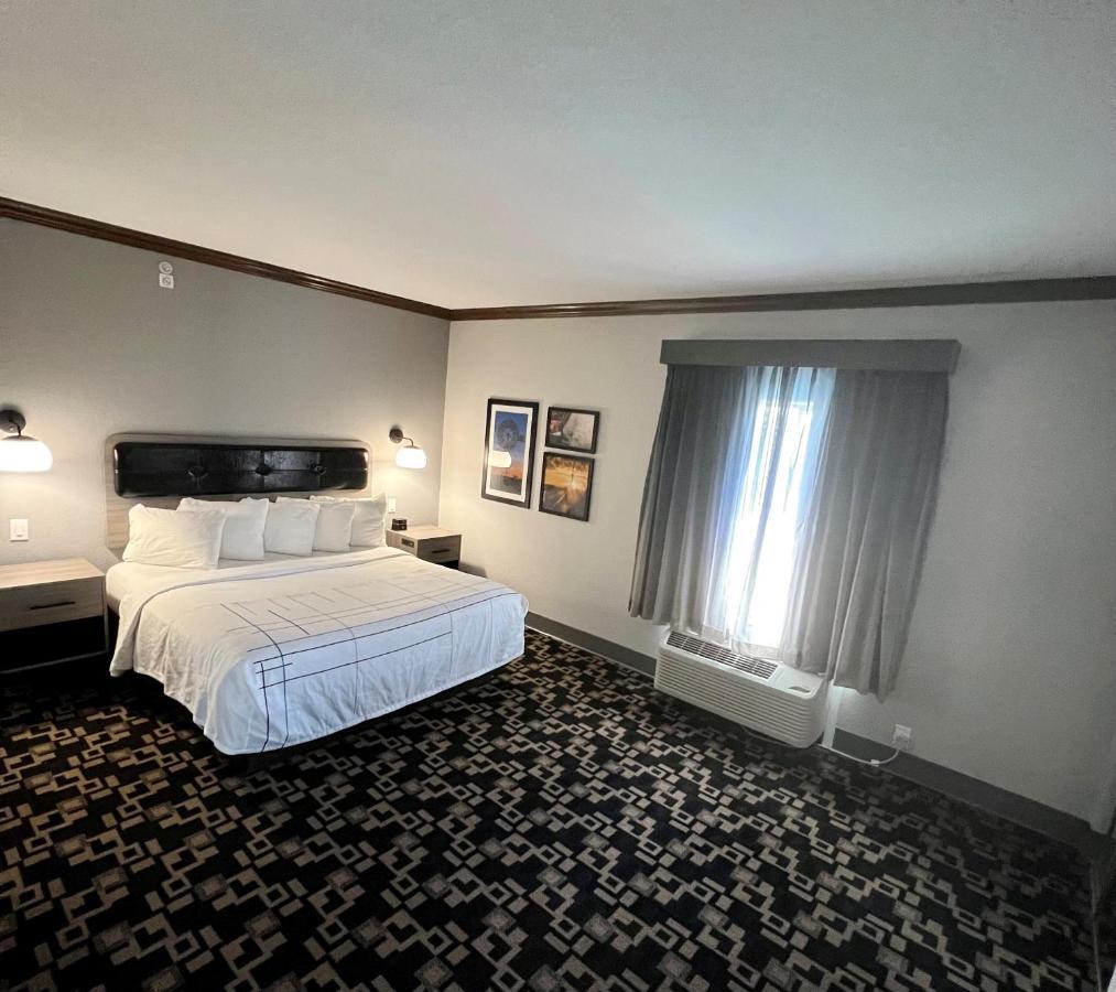 La Quinta By Wyndham Big Spring Hotel Exterior photo
