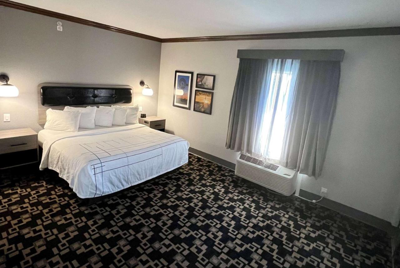 La Quinta By Wyndham Big Spring Hotel Exterior photo